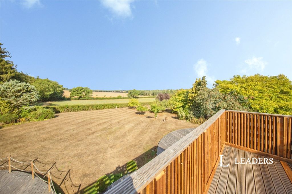 Property photo 3 of 14 Picture No. 19