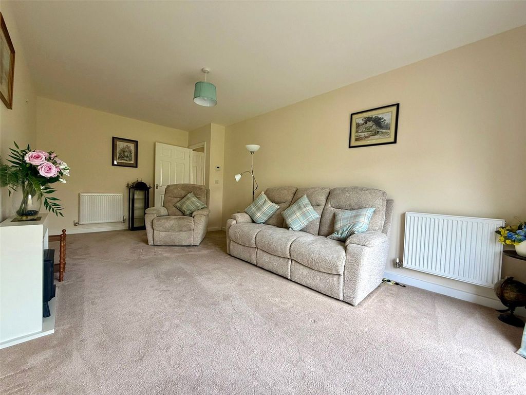 Property photo 3 of 14 Picture No. 22