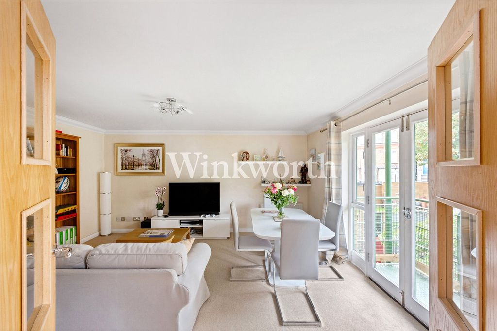 Property photo 1 of 12 Picture No. 10