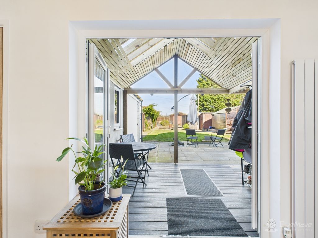 Property photo 1 of 16 Garden- Mark Stephens Ewemove Newmarket And Soham