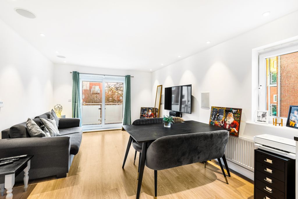 Property photo 2 of 10 Images1Full Res-11.Jpg