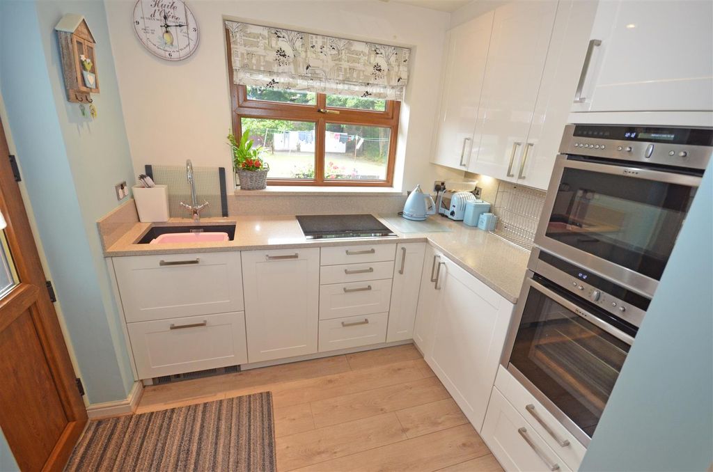 Property photo 3 of 22 10.Jpg