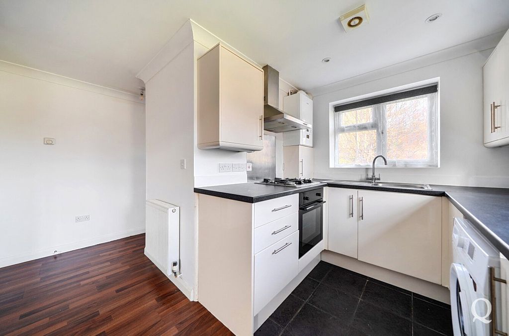 Property photo 2 of 14 97c3c4Fd-4Ade-479...