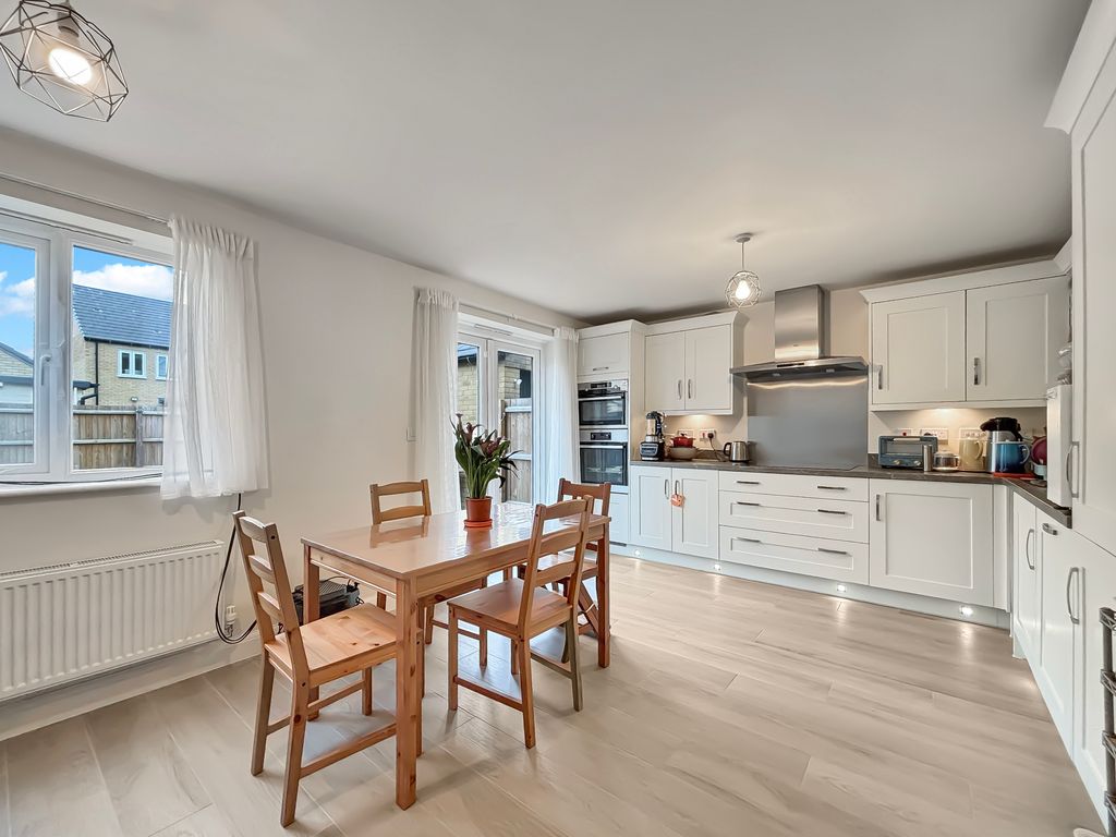 Property photo 2 of 18 6Ca67c21Ca44d8864Deb3626d49B49383A85A3Ef