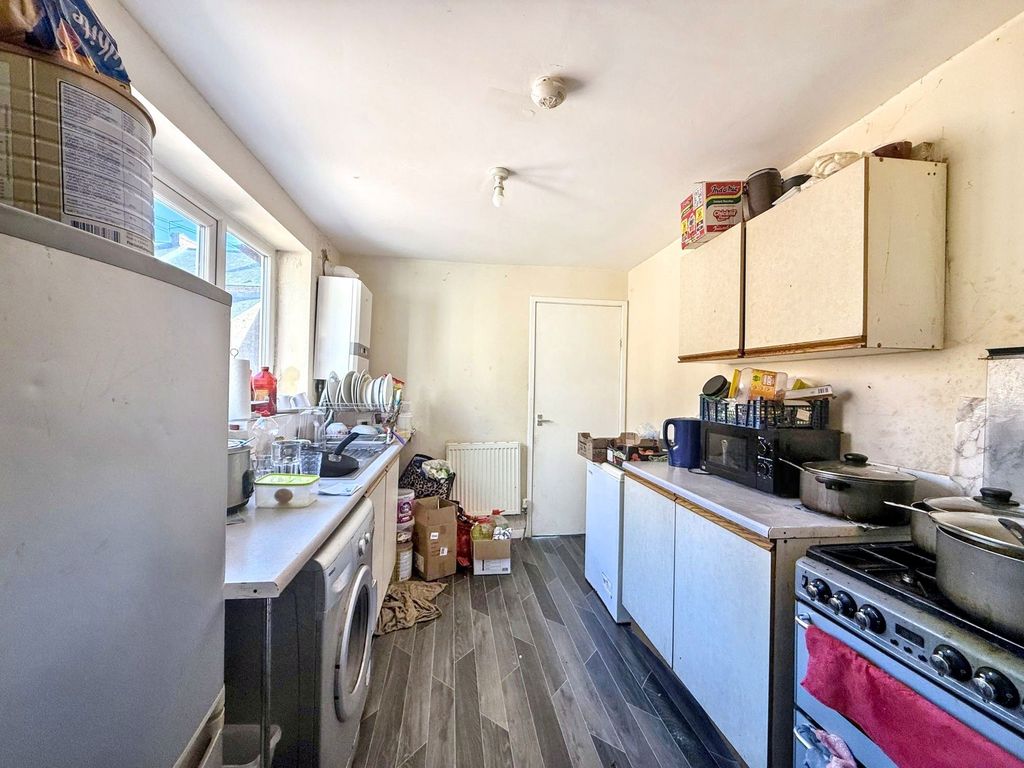 Property photo 3 of 3