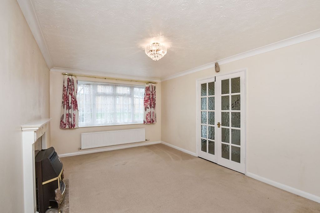 Property photo 3 of 11 397c9273-004E-4Aad-9