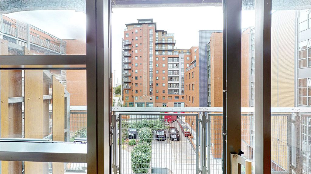 Property photo 2 of 9 Picture No. 06