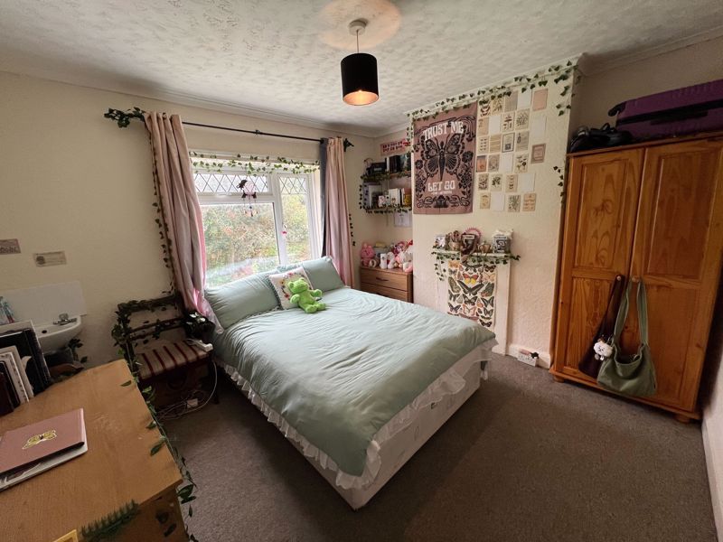 Property photo 1 of 10 Bed 5