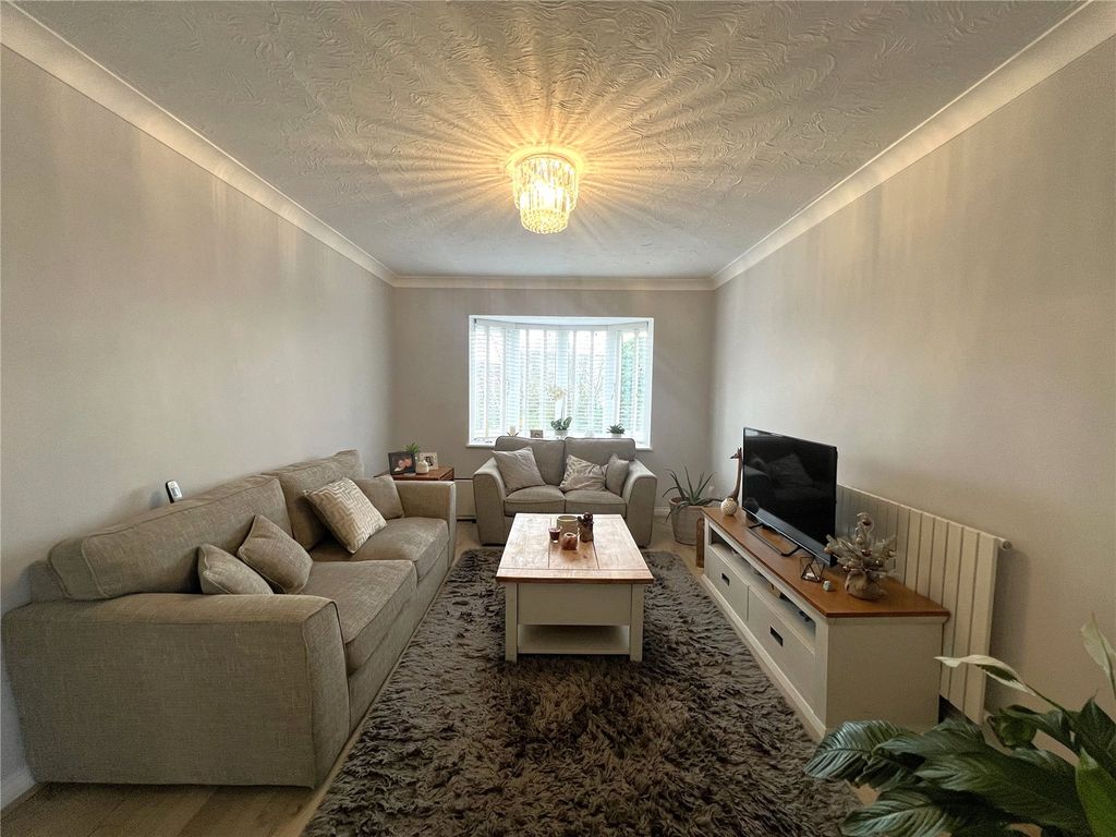 Property photo 3 of 6 Lounge View 2