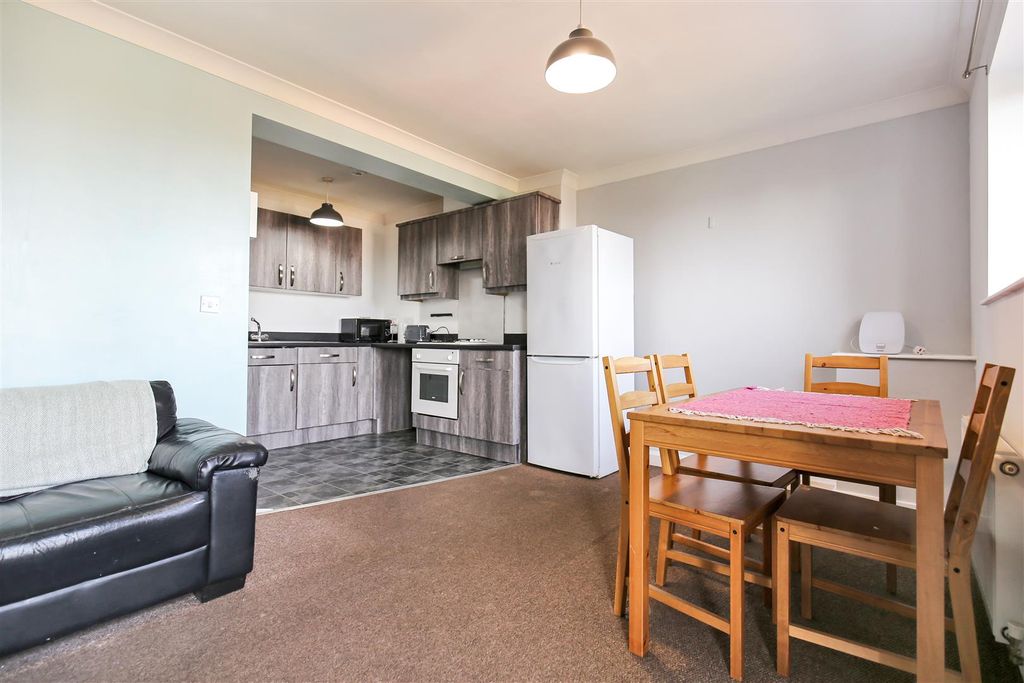 Property photo 3 of 13 Img_0235.Jpg