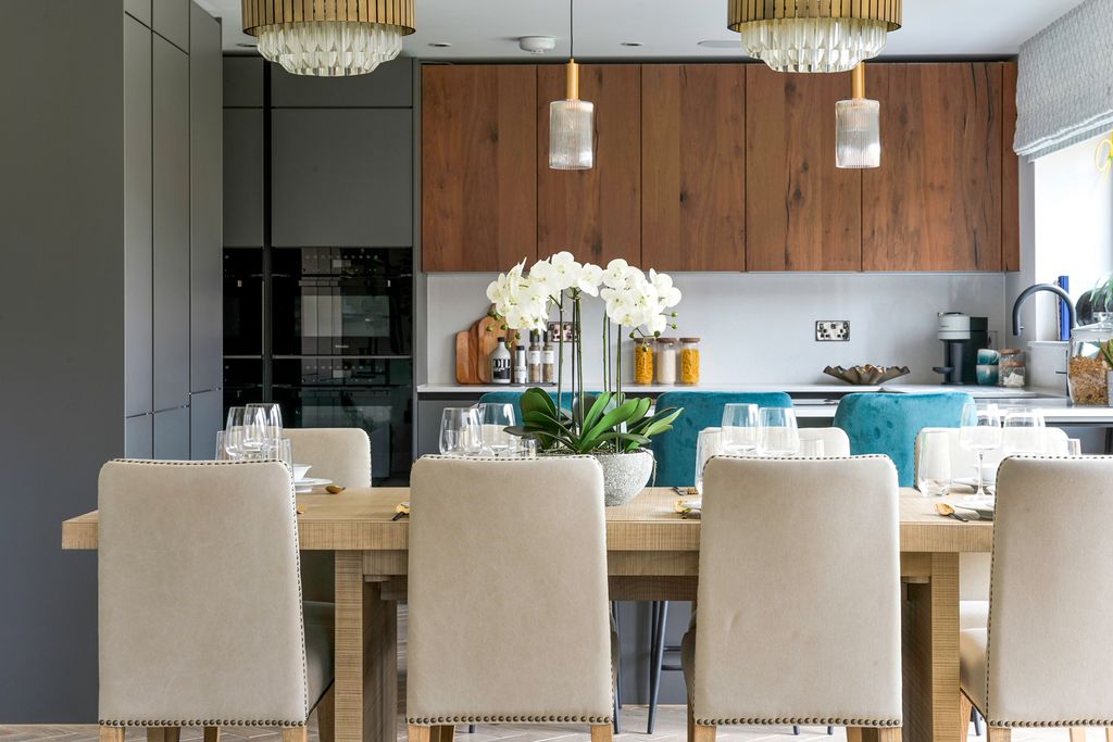 Additional image 7 of 4 bed detached house to rentAllingham Place, Brighton BN2