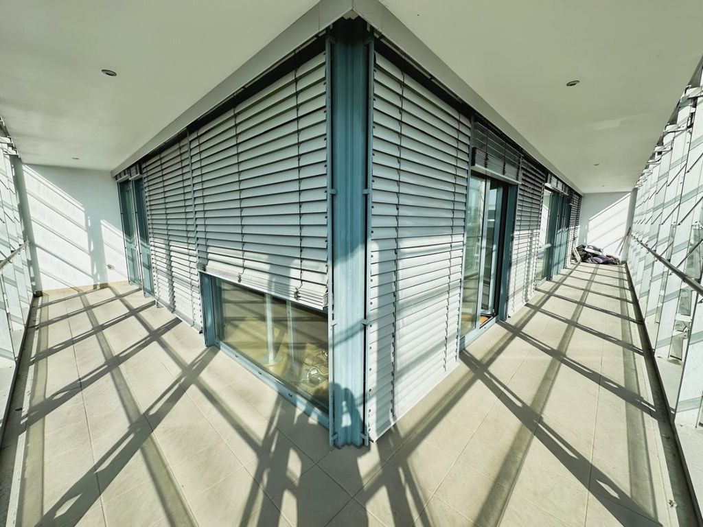 Property photo 2 of 6 66A350Db-Whatsapp 20Image 202025-03-19 20At 2014.5