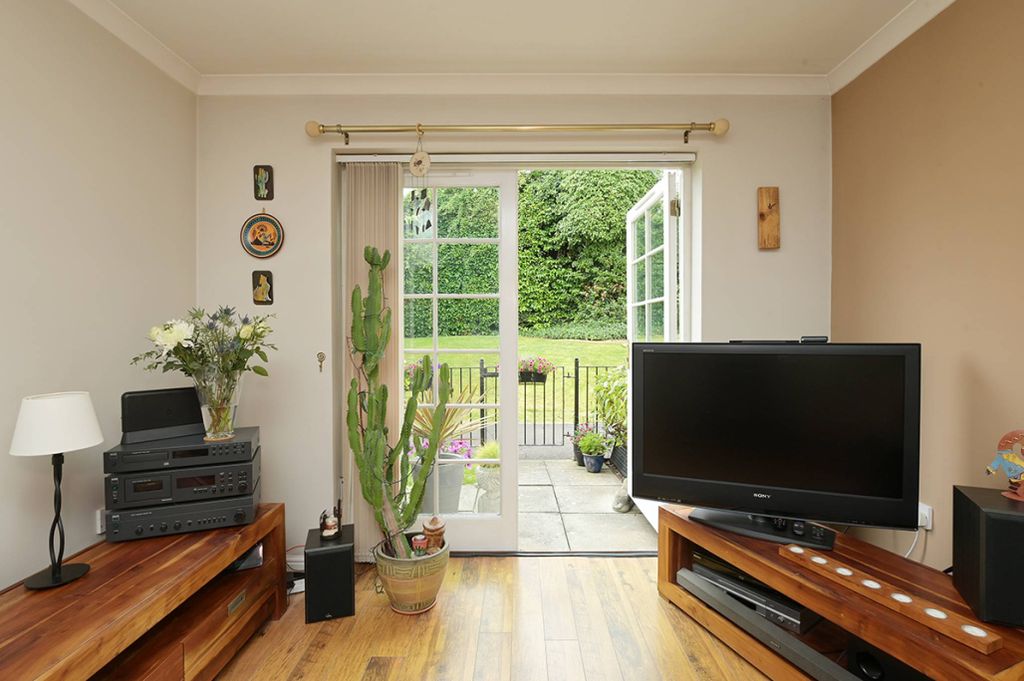Property photo 3 of 26