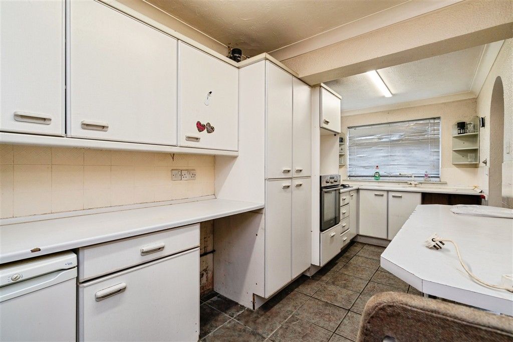 Property photo 3 of 5