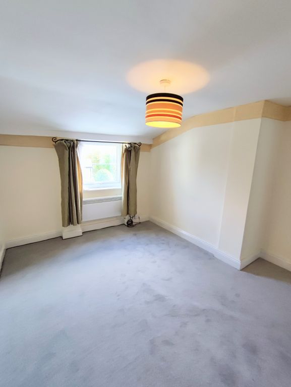 Property photo 3 of 9 Image