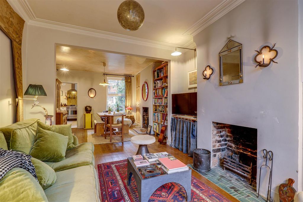 Property photo 2 of 25 Img_5571-Img_5575.Jpg