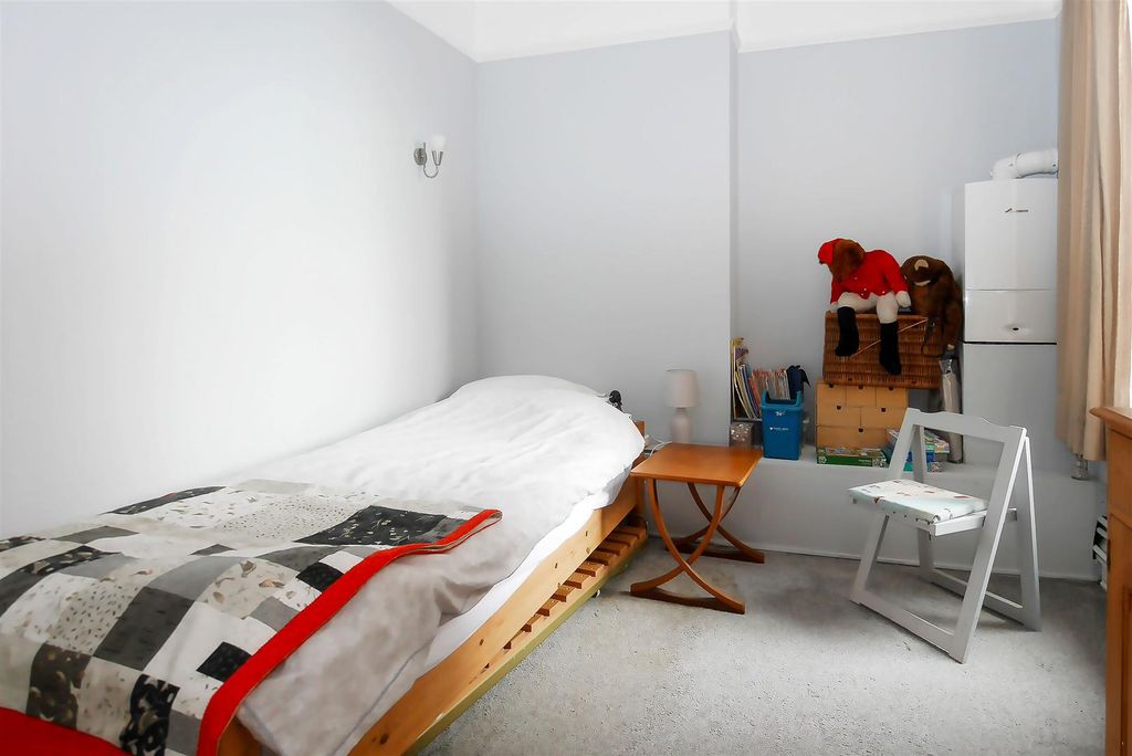 Additional image 11 of 2 bed maisonette for saleSouth Terrace, Littlehampton BN17