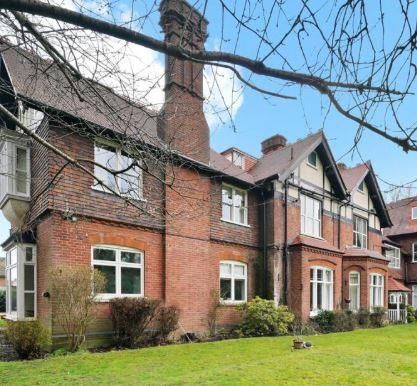 Property photo 1 of 12 4 Dwh Front 2.Jpg