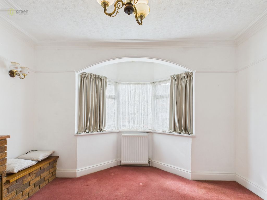 Property photo 2 of 60