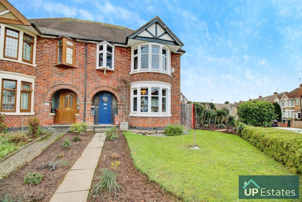 Property photo 1 of 25