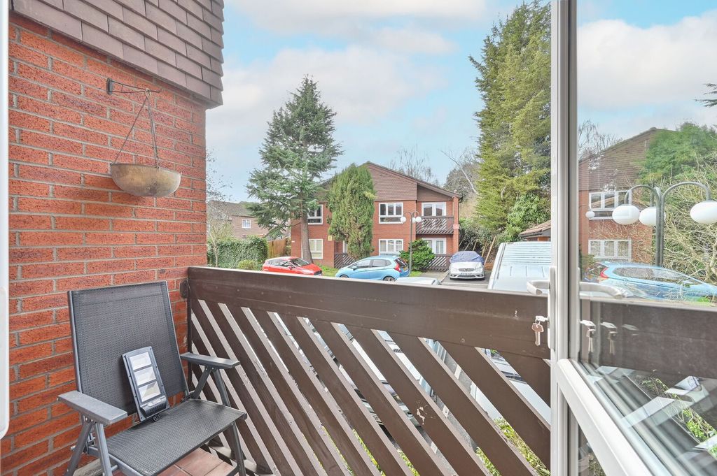 Property photo 3 of 14