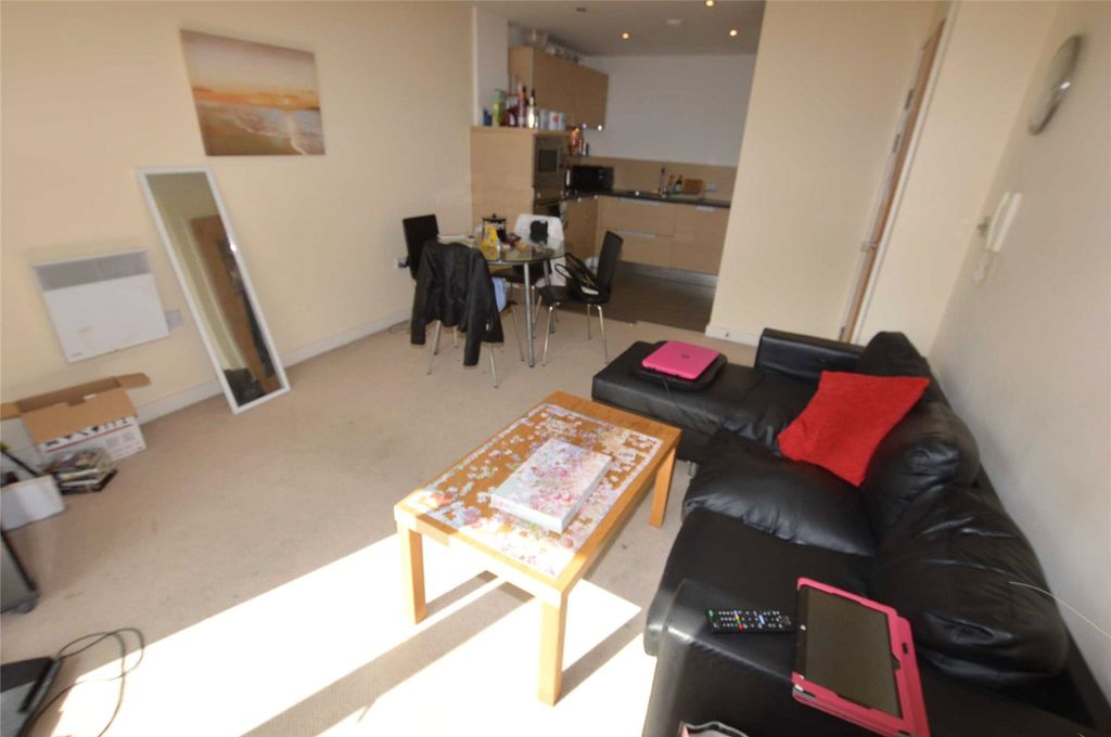 Property photo 3 of 12 Picture No. 05
