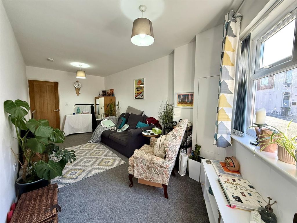 Property photo 1 of 8 Img_1650.Jpeg