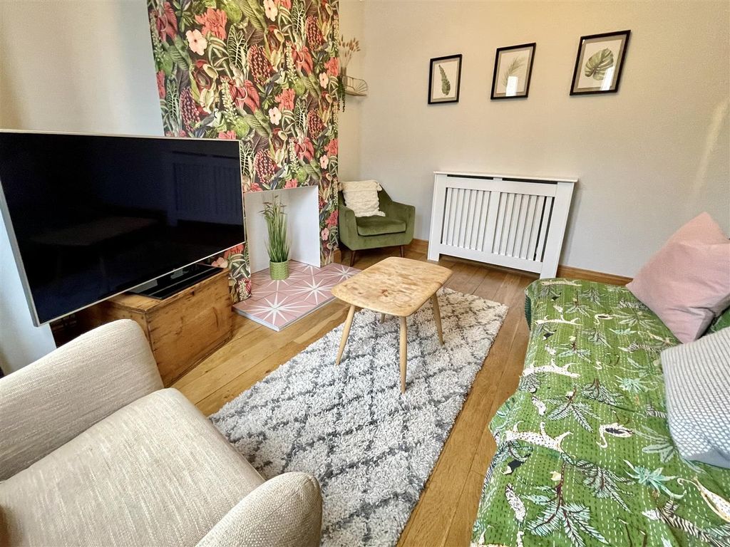 Property photo 2 of 8 Img_E2648.Jpg
