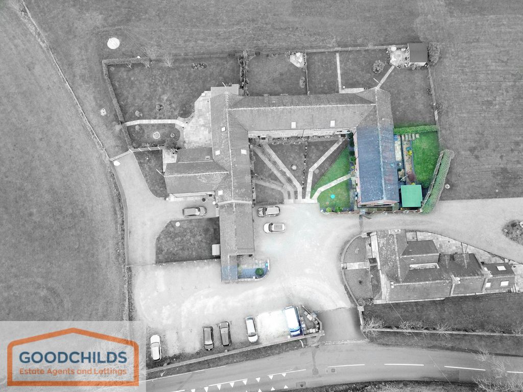 Property photo 3 of 23