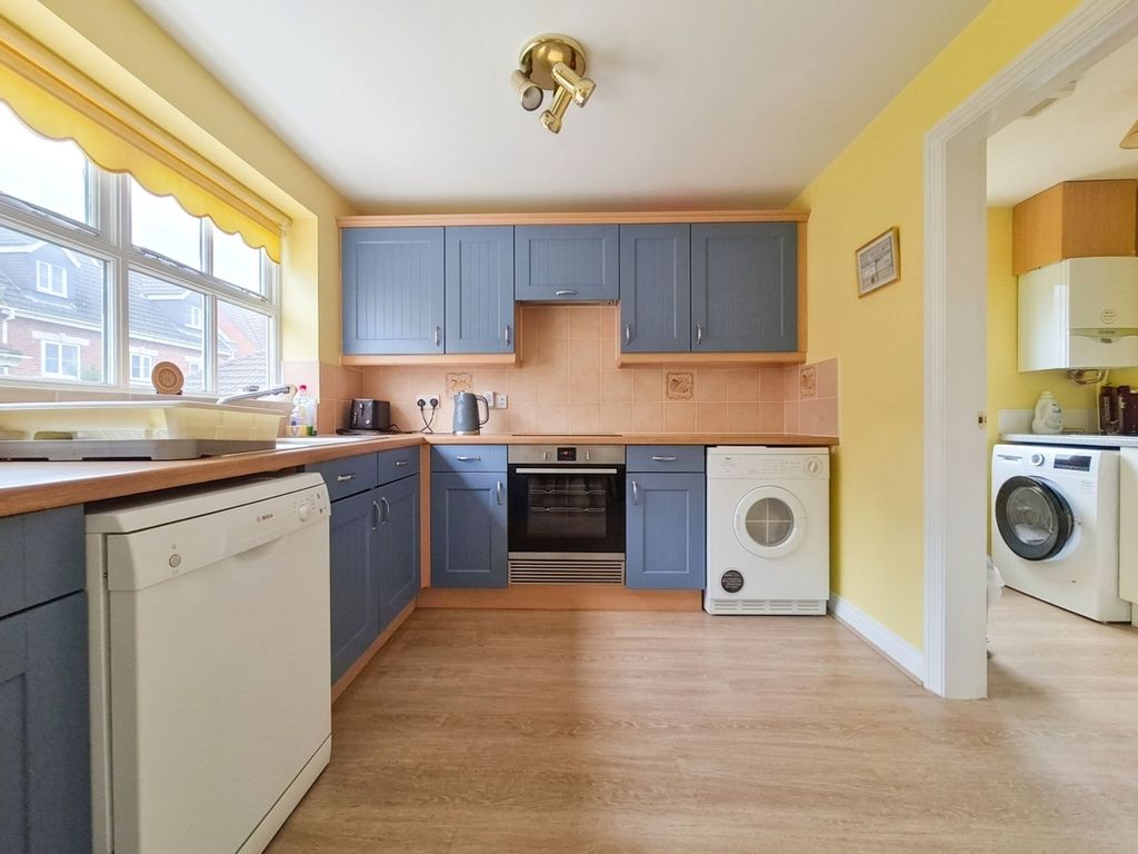Property photo 2 of 24