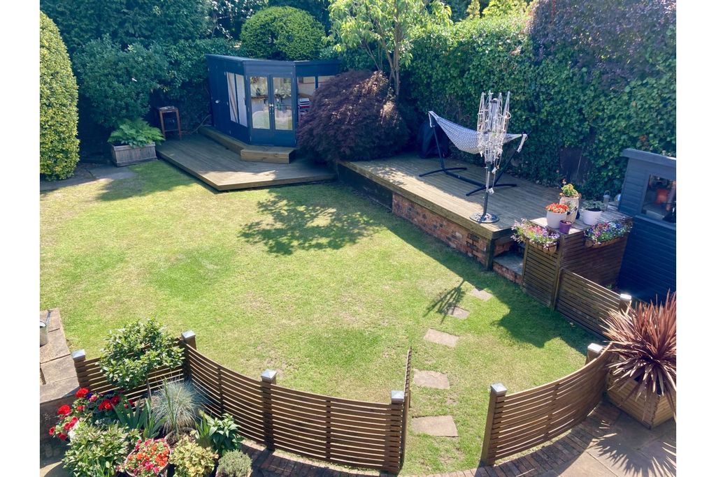 Property photo 1 of 23