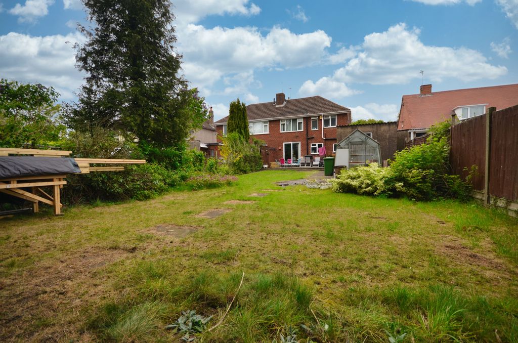 Property photo 2 of 22