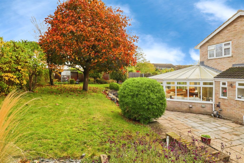 Property photo 2 of 17