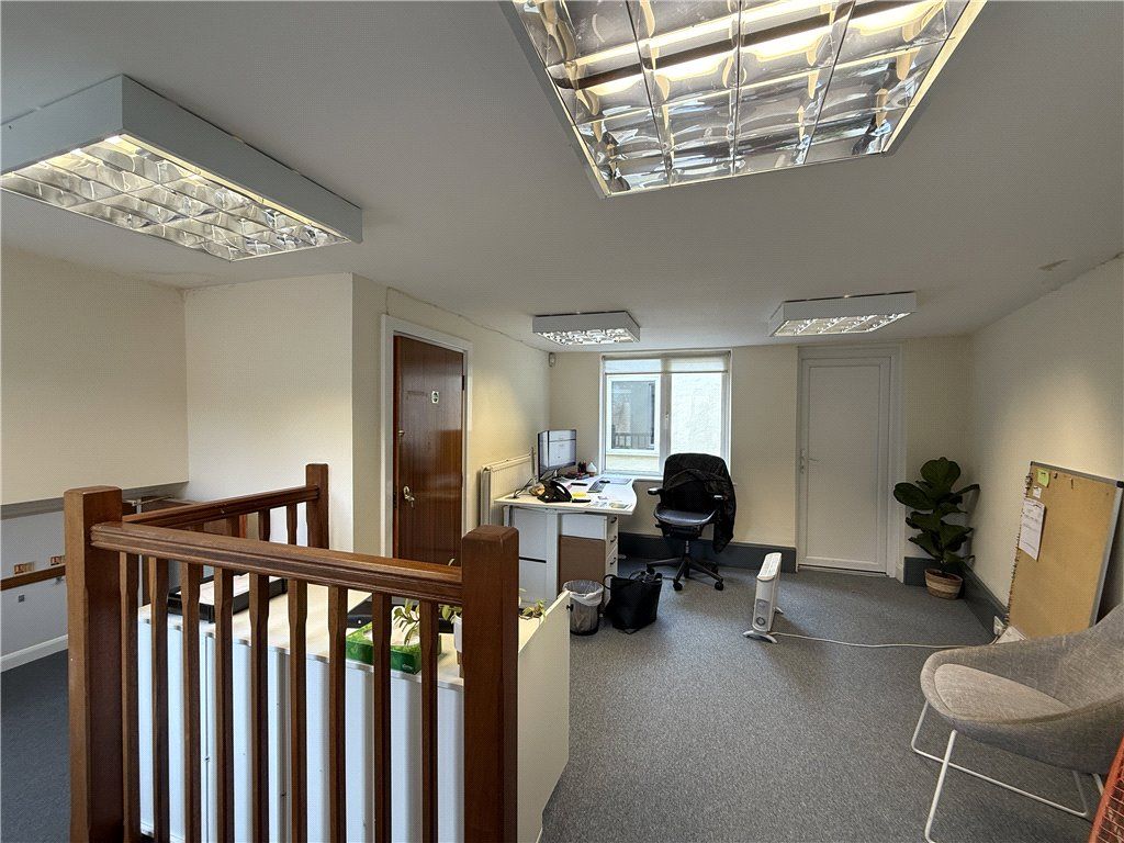 Property photo 3 of 13 Picture No. 02