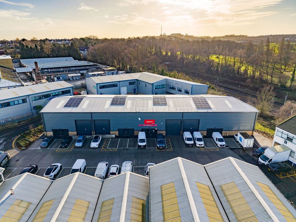 Property photo 3 of 7