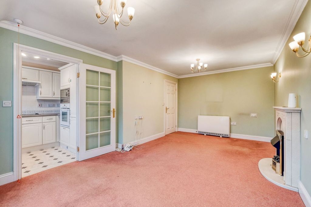 Property photo 3 of 8