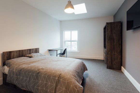 Property photo 2 of 11 8428580.Jpg