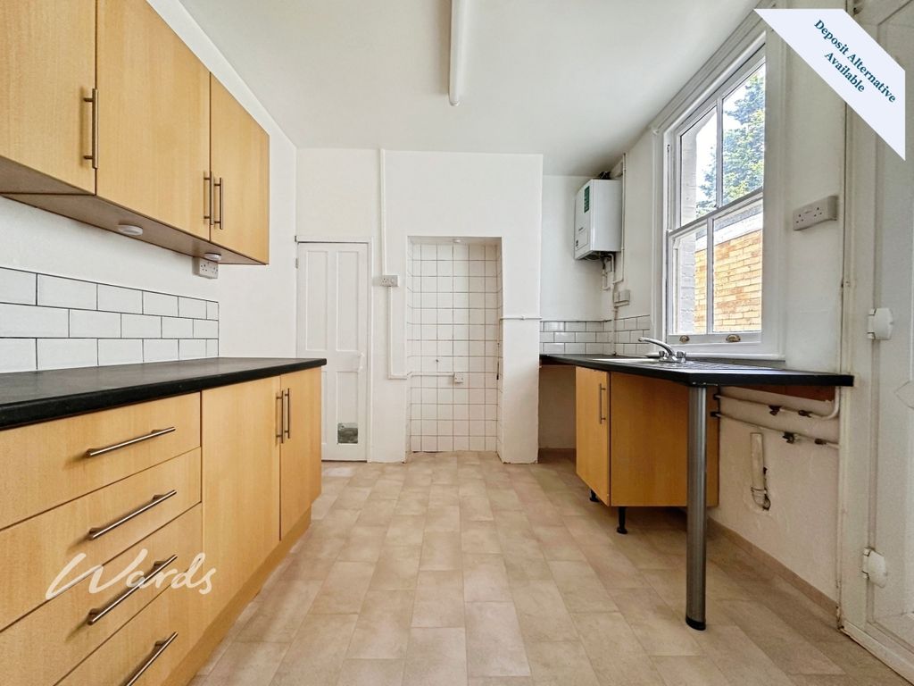Property photo 2 of 24 Kitchen