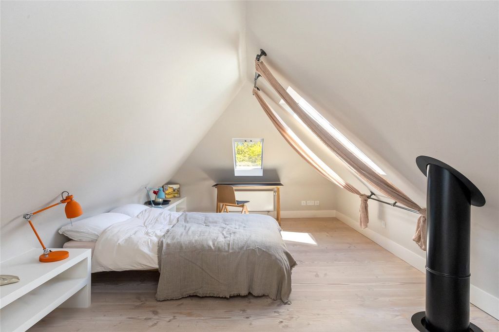 Additional image 20 of 5 bed semi-detached house for saleCastle Precincts, Lewes, East Sussex BN7