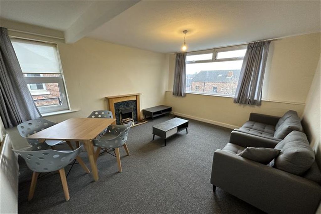 Property photo 1 of 14 (Main)