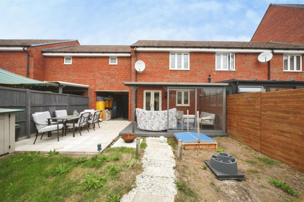 Property photo 3 of 13