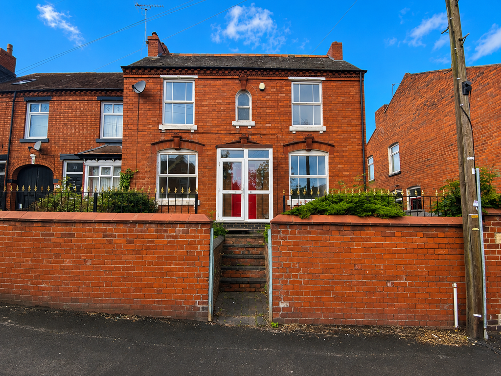 Property photo 2 of 14