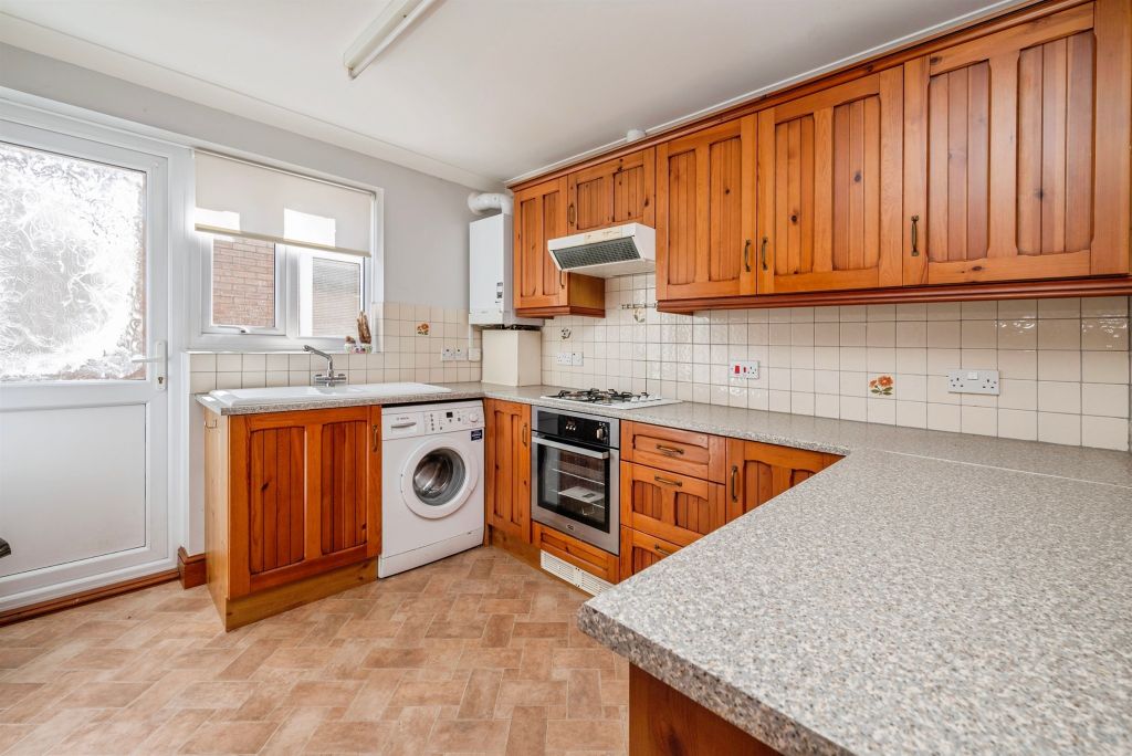 Property photo 2 of 15