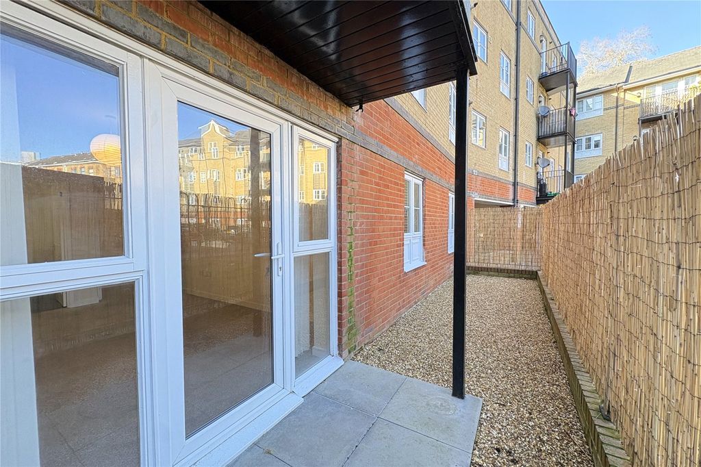 Property photo 2 of 9 Picture No. 03