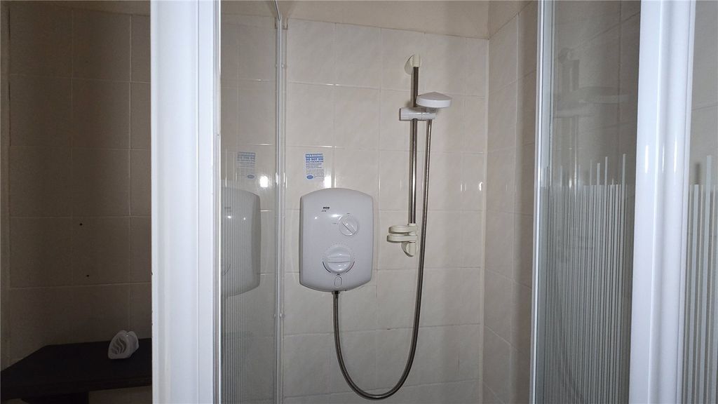 Property photo 3 of 10 Picture No. 04