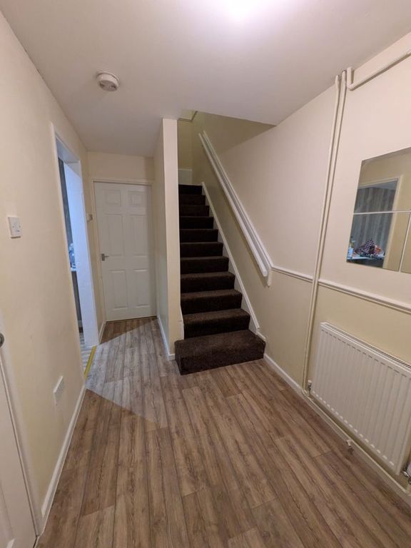 Property photo 2 of 12 Photo 2