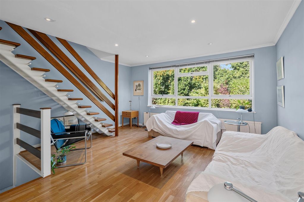 Property photo 3 of 12 Savona-5.Jpg