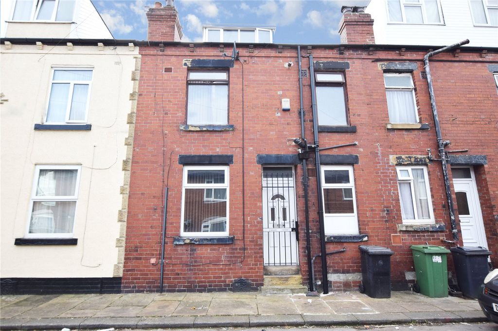 Property photo 1 of 6 Picture No. 08
