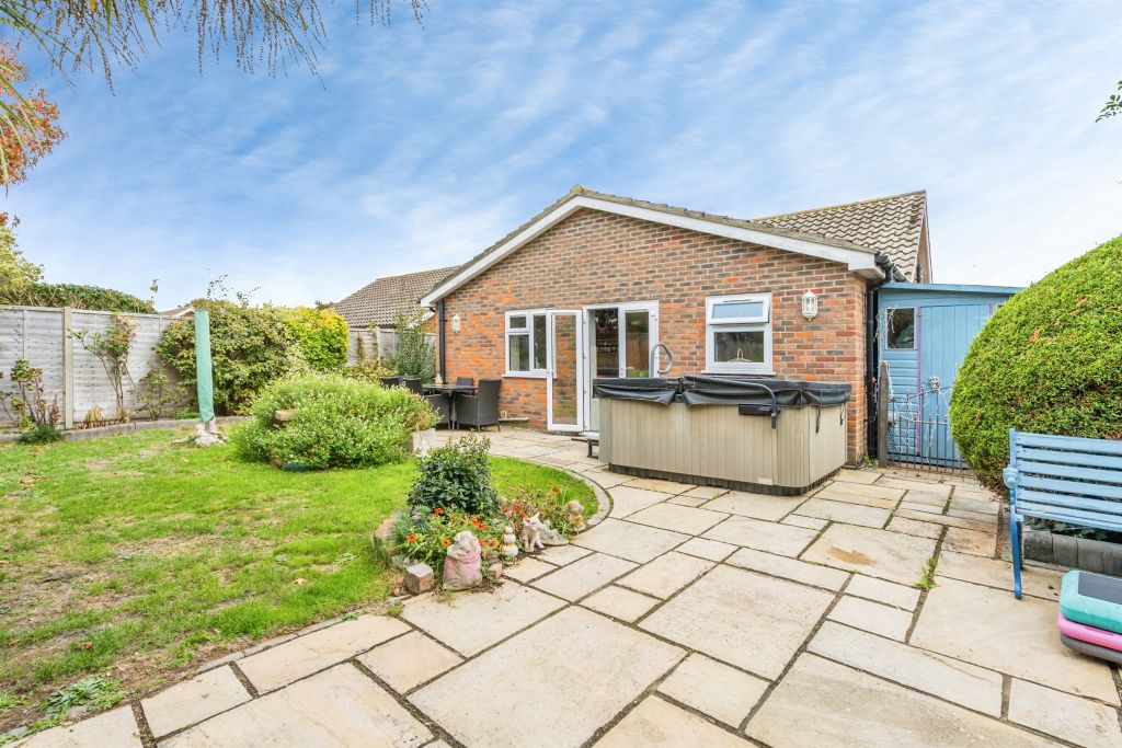 Property photo 2 of 16
