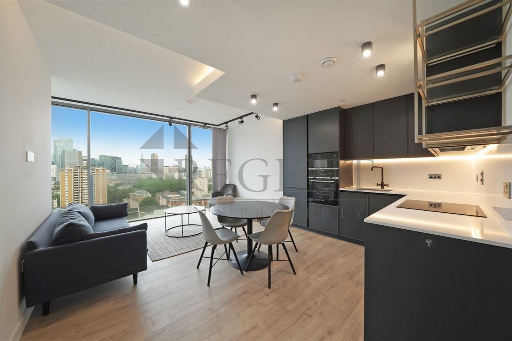 Property photo 1 of 12 (Main)